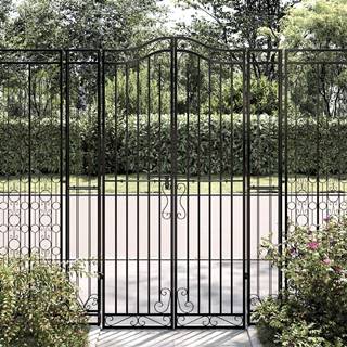 Petromila  vidaXL Záhradná brána čierna 121x8x180 cm kované železo značky Petromila