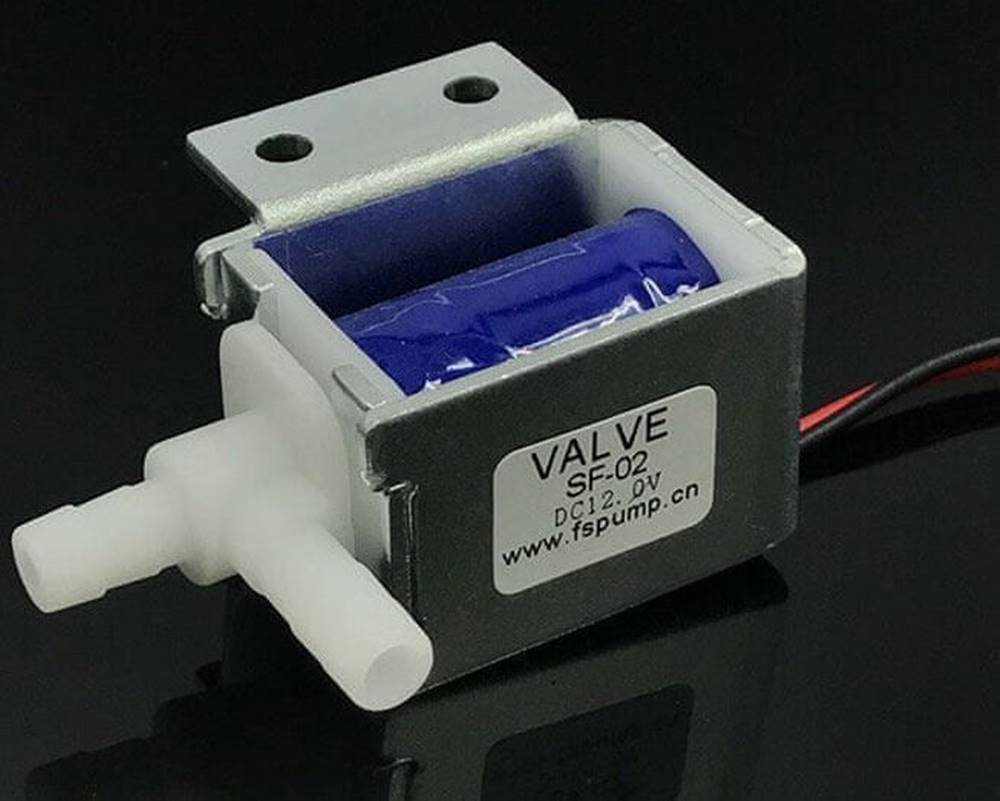 HADEX  Elektromagnetický ventil 12V na vodu plastový,  vývody 5, 5mm značky HADEX